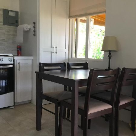 세인트 필리프 The Pool House 빌라 외부 사진